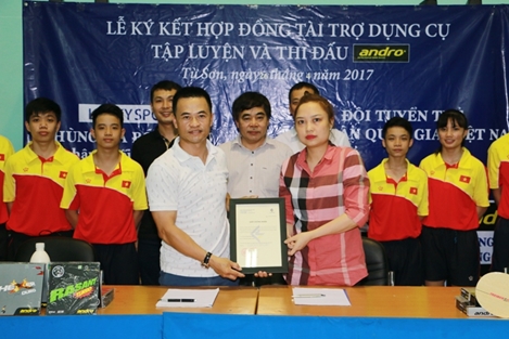 Thương hiệu mạnh thế giới hỗ trợ bóng bàn trẻ Việt Nam
