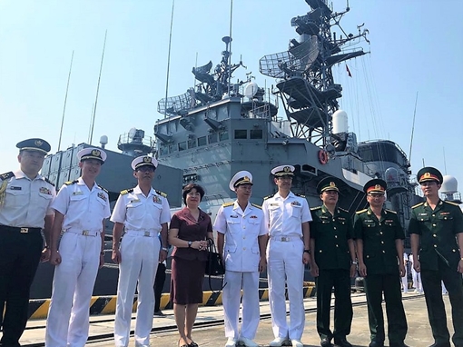 Tàu huấn luyện Nhật Bản thăm hữu nghị Đà Nẵng
