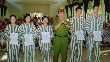 Người cảm hóa những mảnh đời lầm lỡ