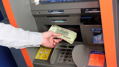 DongA Bank ra mắt ATM nạp tiền trực tiếp