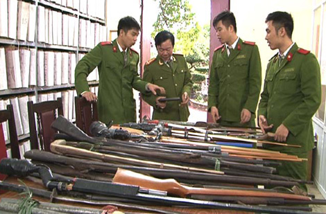 Kinh nghiệm vận động nhân dân giao nộp VK- VLN của Công an tỉnh Quảng Ninh