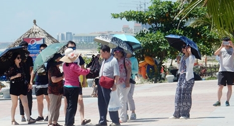 Đà Nẵng nỗ lực ngăn chặn nạn hướng dẫn viên du lịch “chui”