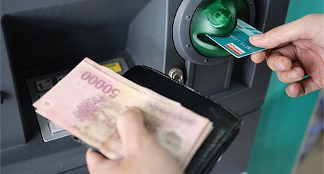 Đề xuất tăng phí trao đổi giao dịch rút tiền ATM ngoại mạng