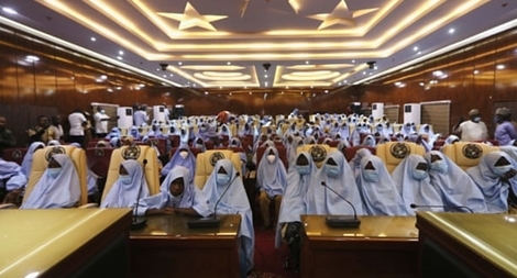 Giải cứu thành công gần 300 nữ sinh bị bắt cóc ở Nigeria