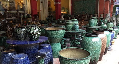 Làng gốm Bát Tràng nhộn nhịp Xuân