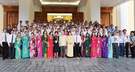 Tổng Bí thư gặp mặt 87 đại biểu nông dân xuất sắc