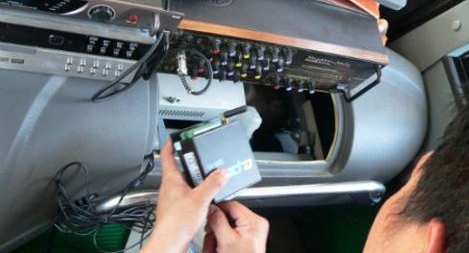 Xe trung chuyển cũng phải lắp thiết bị giám sát hành trình