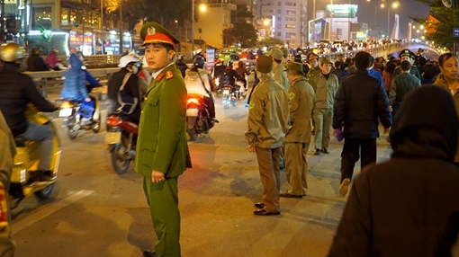 Đảm bảo ANTT cho cả ngàn người cúng sao giải hạn ở chùa Phúc Khánh