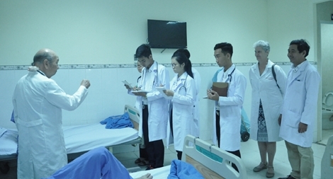 Mở nhóm ngành sức khỏe tràn lan, chất lượng đào tạo có đảm bảo?