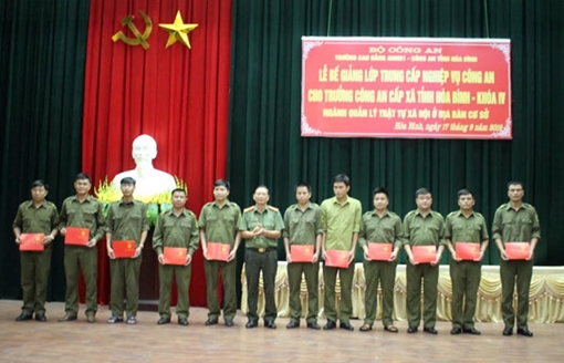 Bế giảng lớp Trung cấp nghiệp vụ Công an cho Trưởng Công an cấp xã