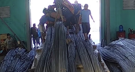 Giả danh “nhà sư” để lừa chiếm đoạt 20 tấn sắt