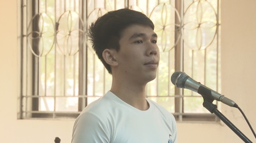 Nam thanh niên đánh chủ nợ mù mắt