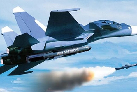 Siêu tên lửa nhanh nhất thế giới BrahMos lần đầu khai hỏa từ máy bay Su-30